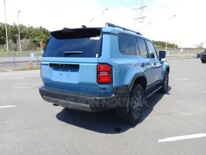 Toyota Land Cruiser Prado 2025 Blue