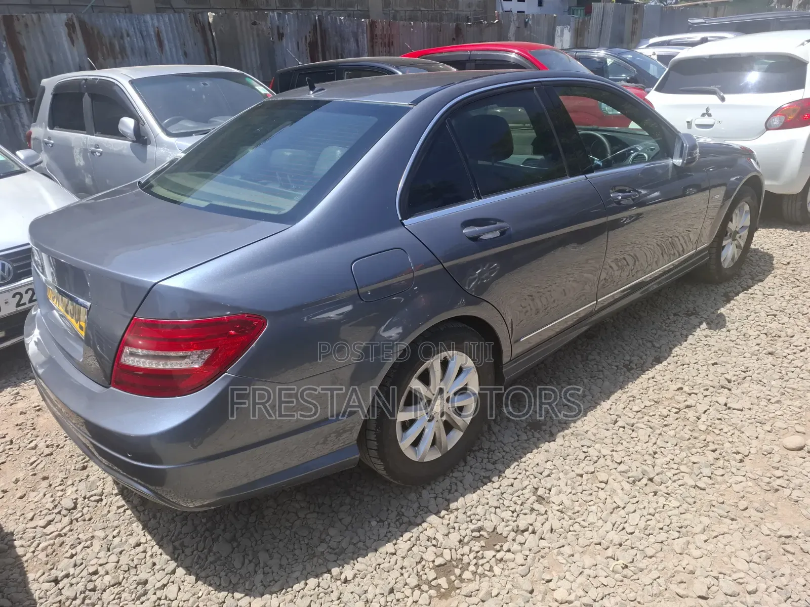 Mercedes-Benz C200 2012 Gray