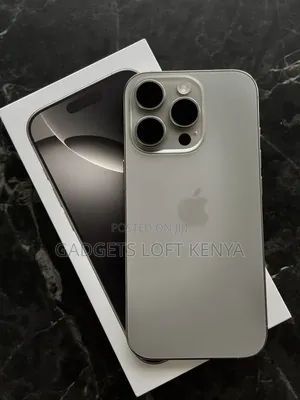 New Apple iPhone 15 Pro 128 GB Silver
