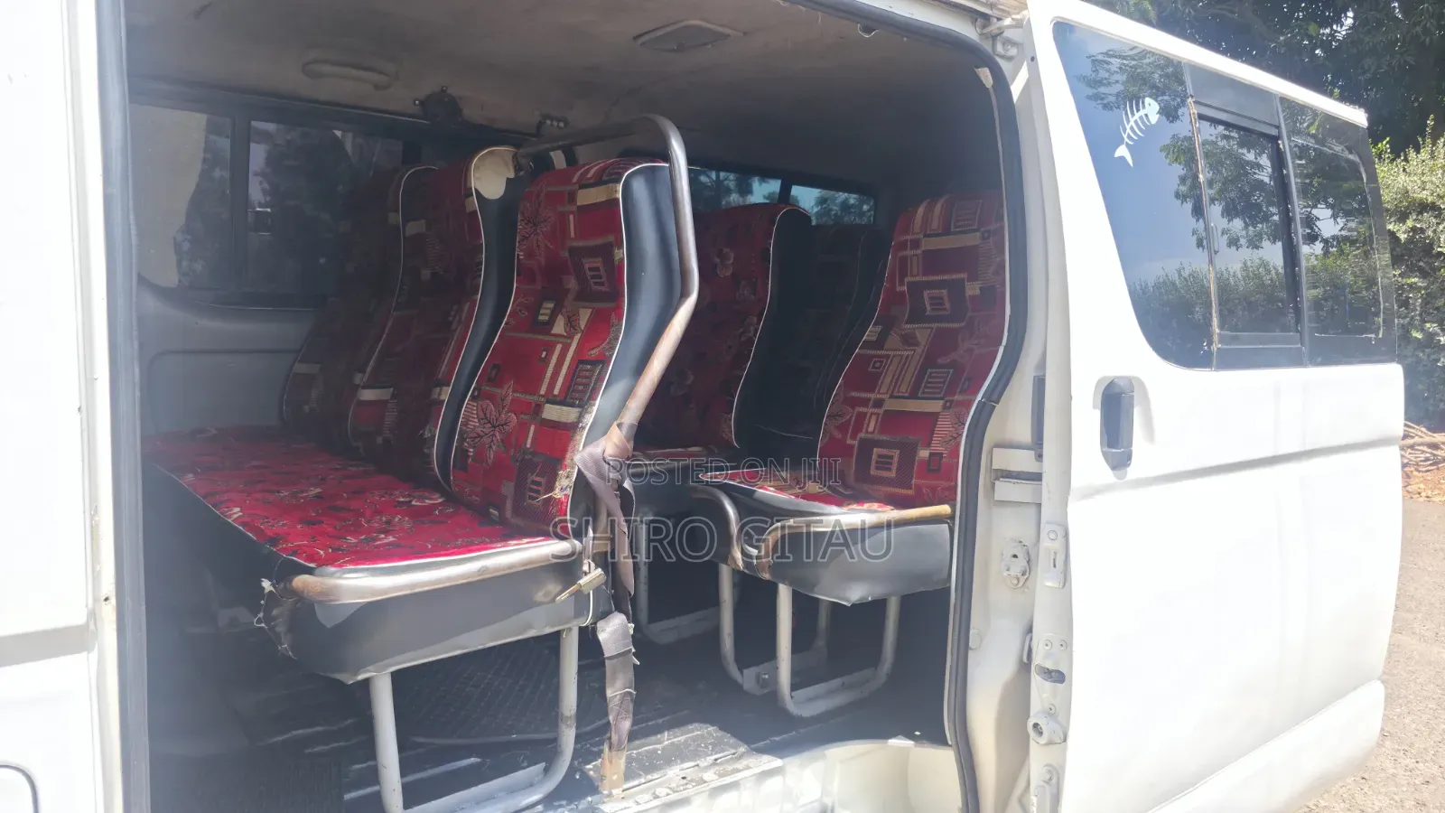 Toyota HiAce 2013 White