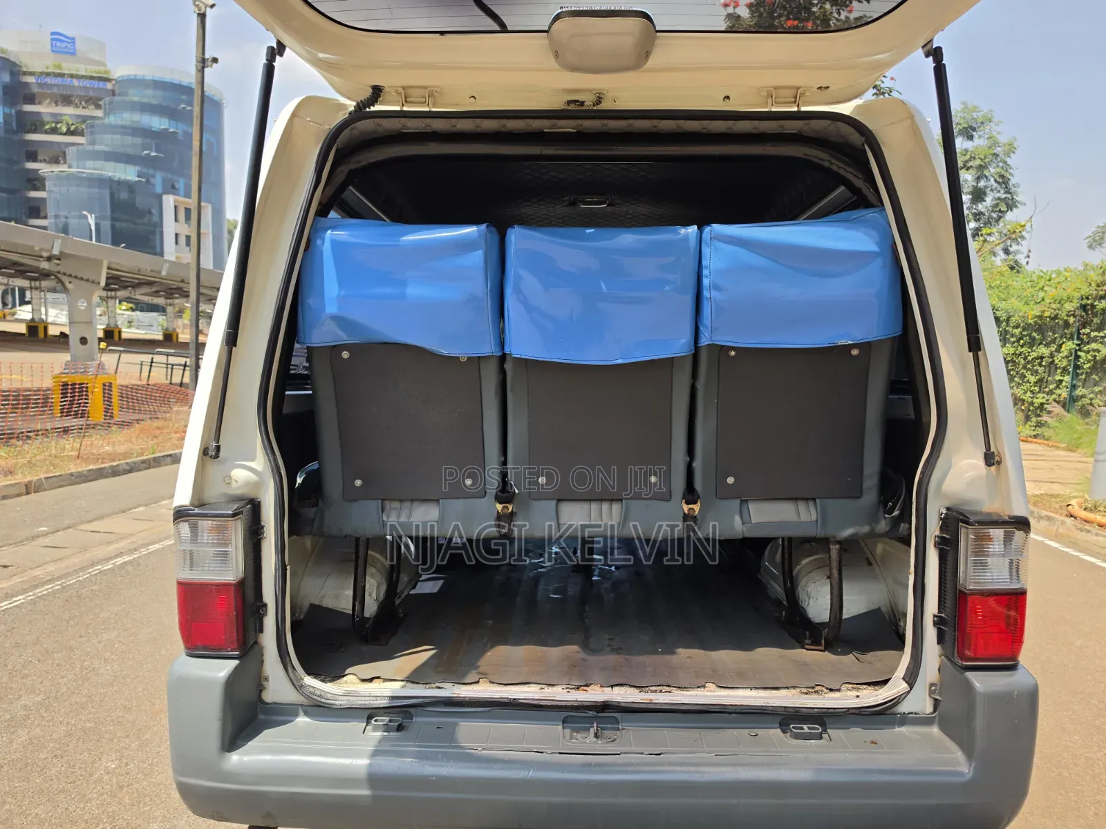 Mazda Bongo 2014 White