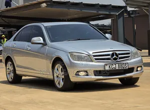 Mercedes-Benz C200 2009 Silver