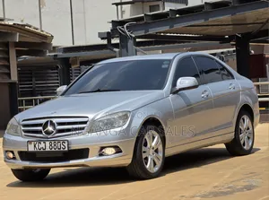 Mercedes-Benz C200 2009 Silver