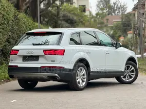 Audi Q7 2018 White