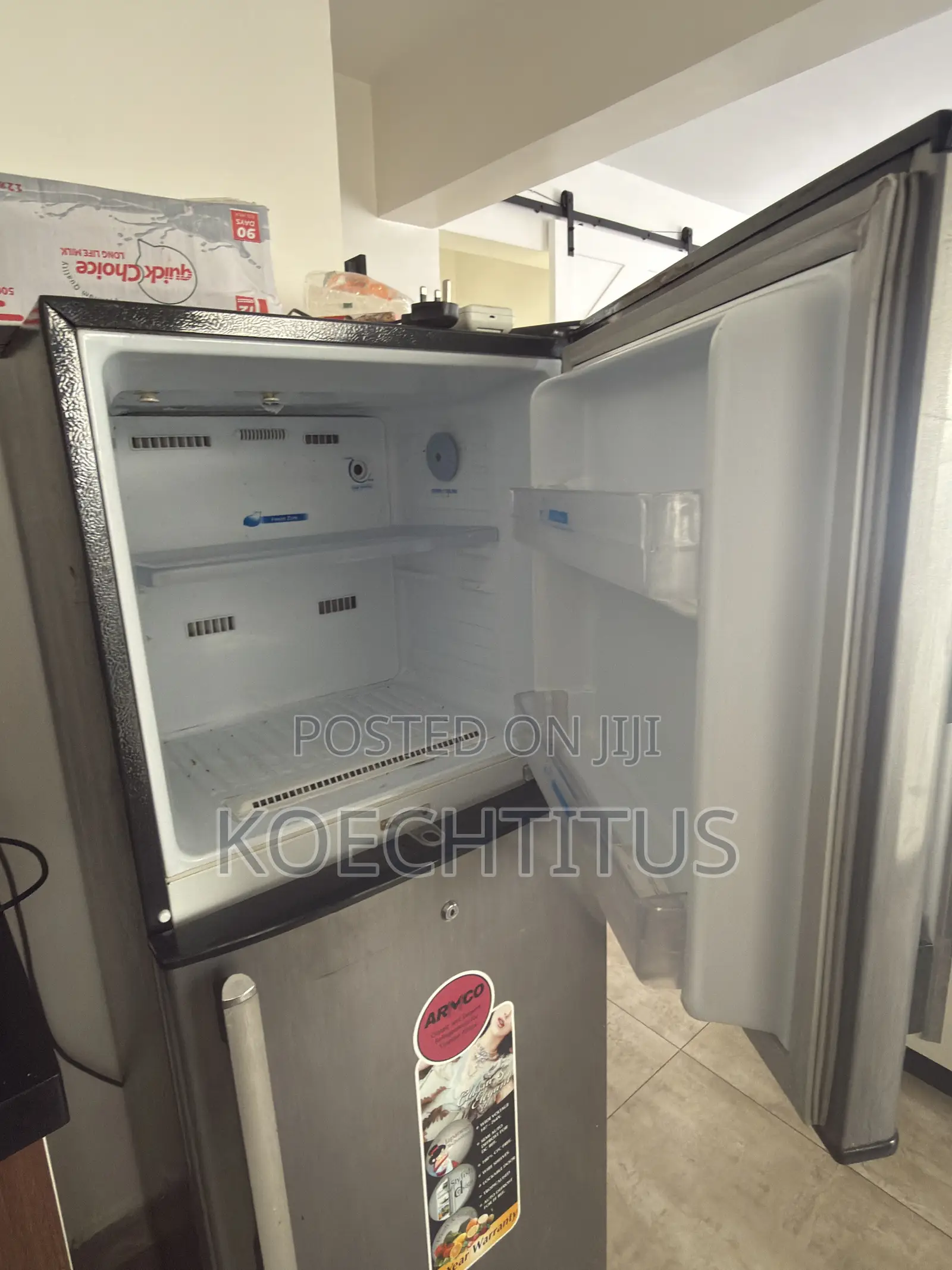 Armco Fridge 260L