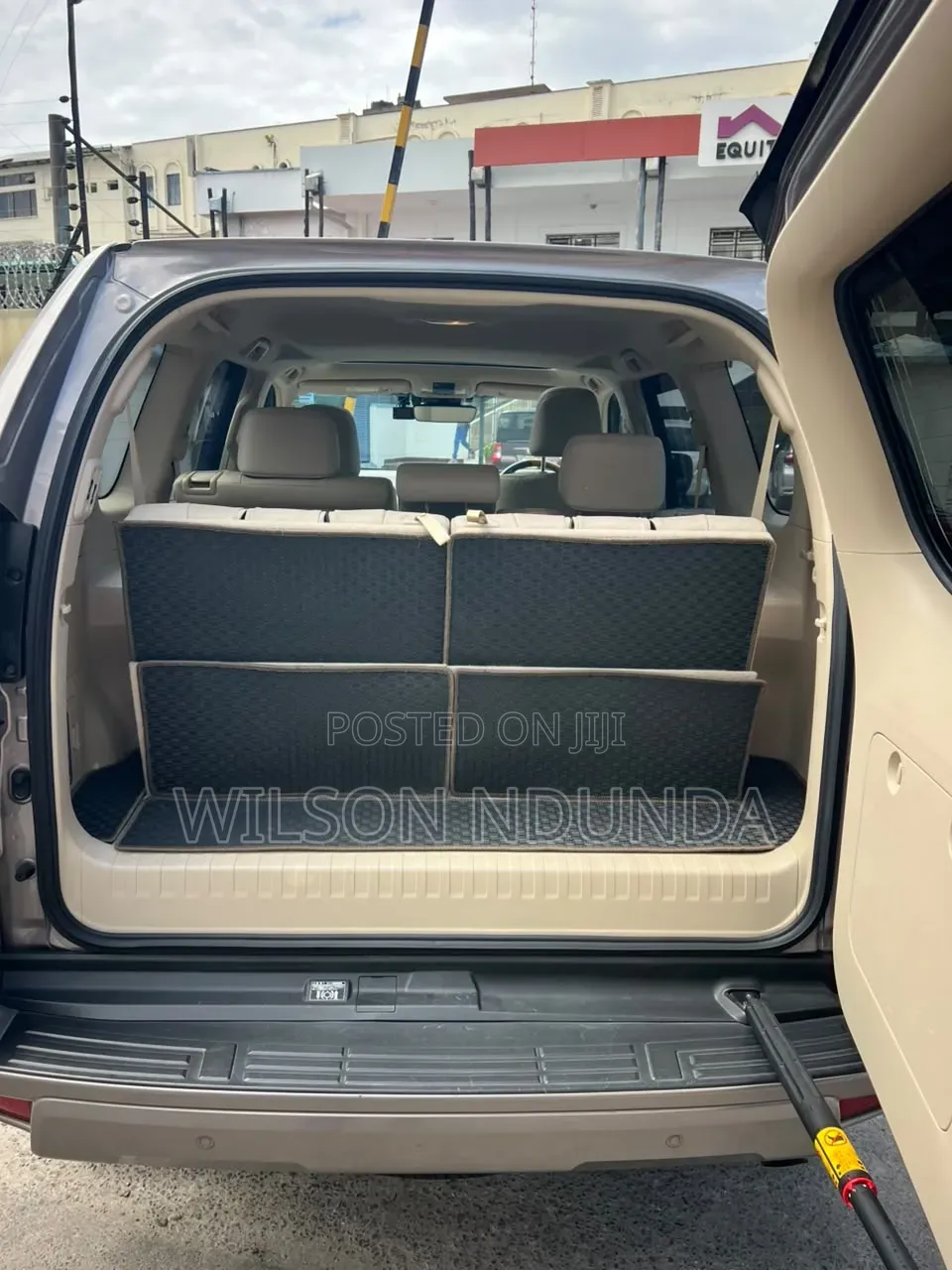 Toyota Land Cruiser Prado 2020 Gray