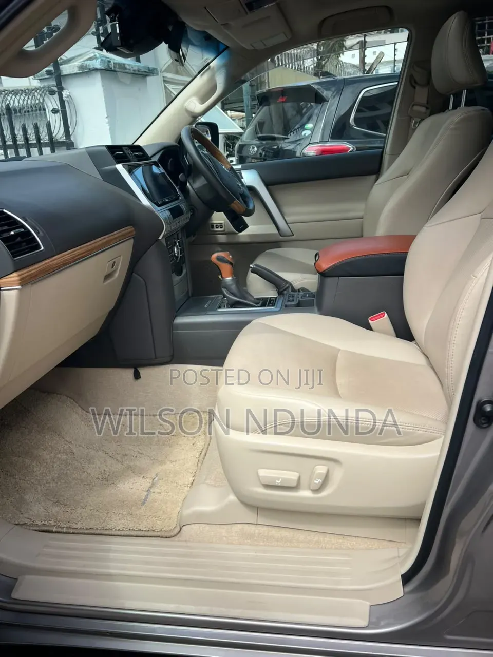 Toyota Land Cruiser Prado 2020 Gray