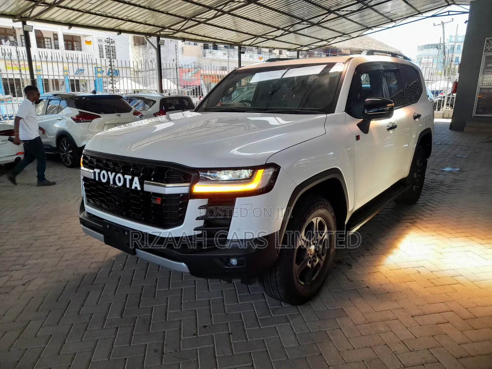 Toyota Land Cruiser 2023
