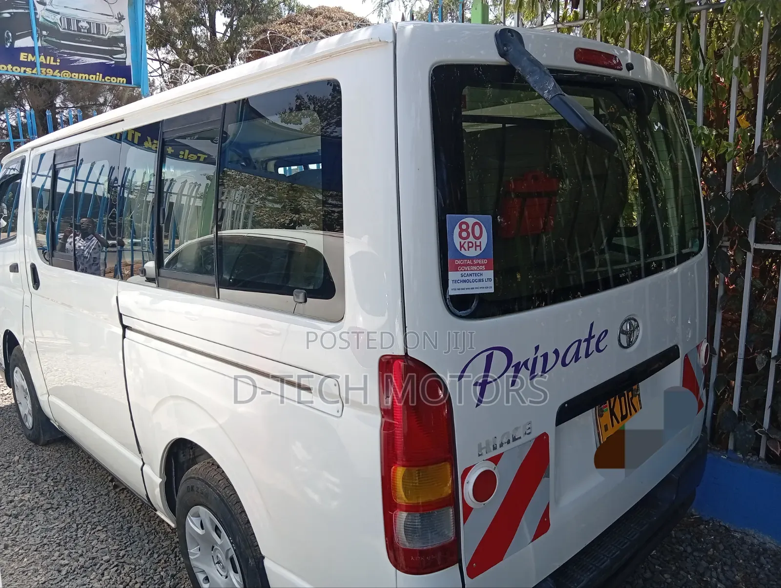 Toyota HiAce 2017 White