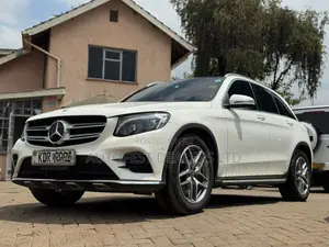 Mercedes-Benz GLC-Class GLC250 Sport Utility 4-Door (2.0L, 4cyl Turbo)