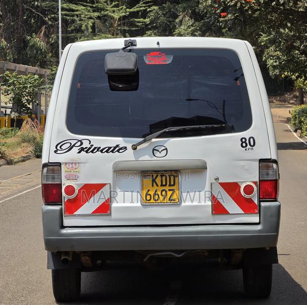 Mazda Bongo 2014 White - thumbnail 9