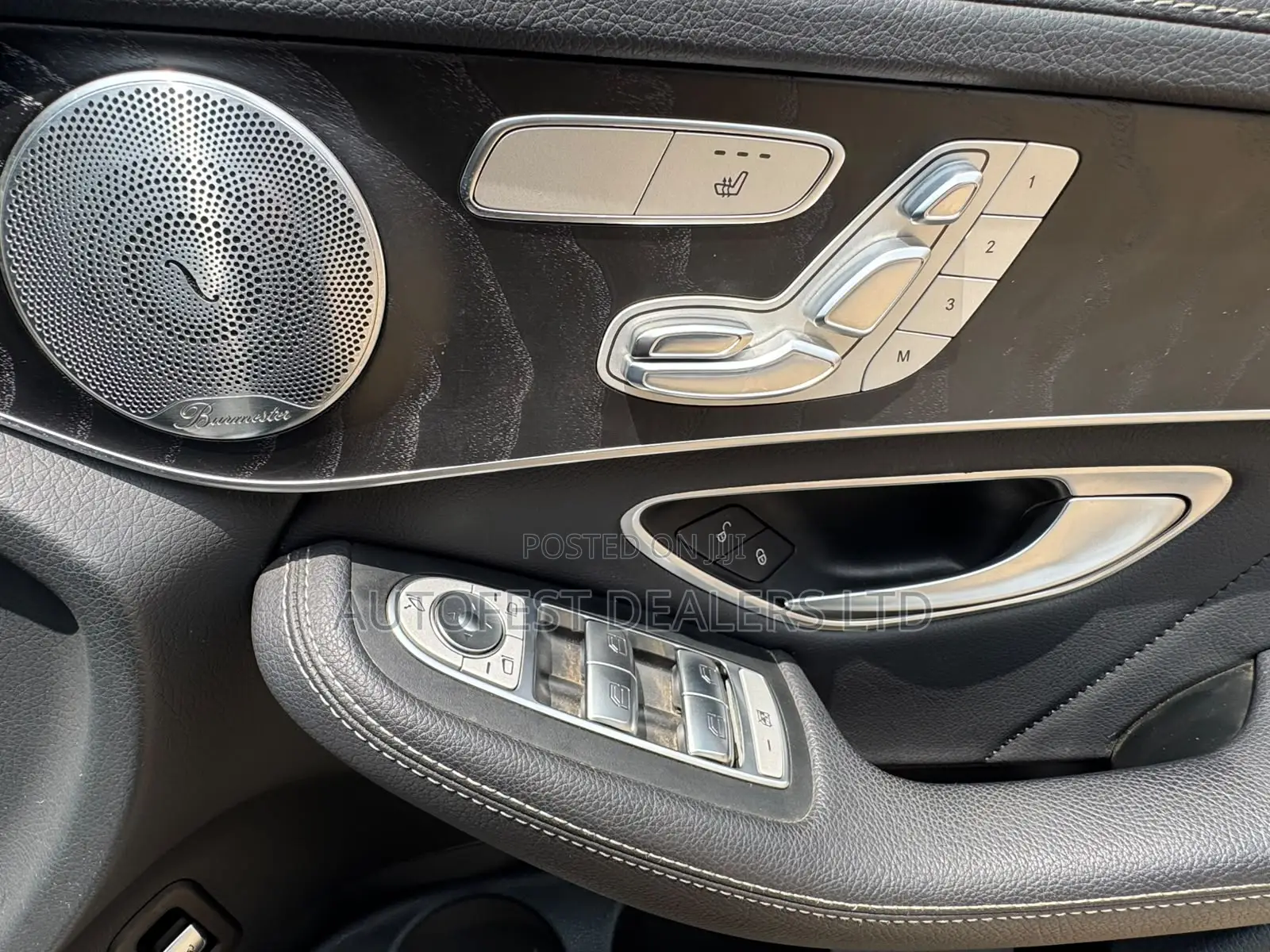 Mercedes-Benz GLC-Class GLC250 Sport Utility 4-Door (2.0L, 4cyl Turbo)
