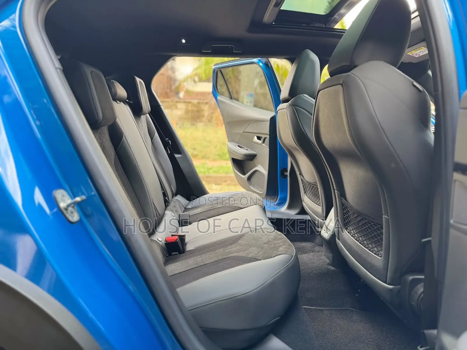 Peugeot 2008 2021 Blue