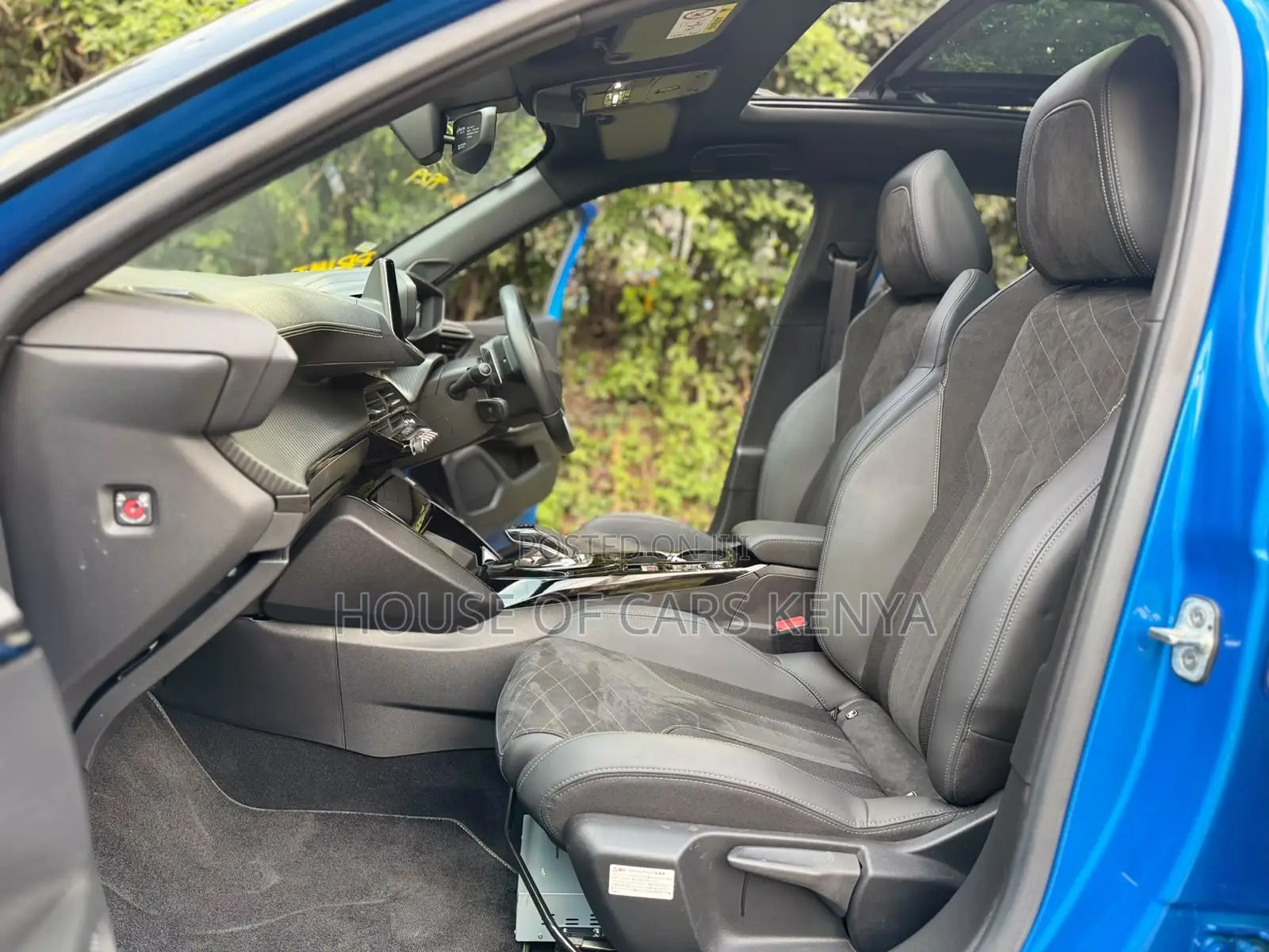 Peugeot 2008 2021 Blue