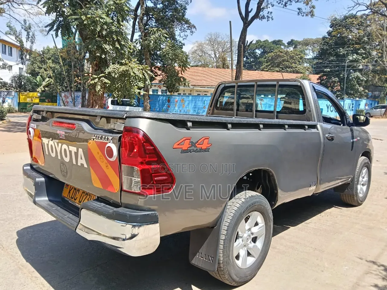 Toyota Hilux 2021 Brown