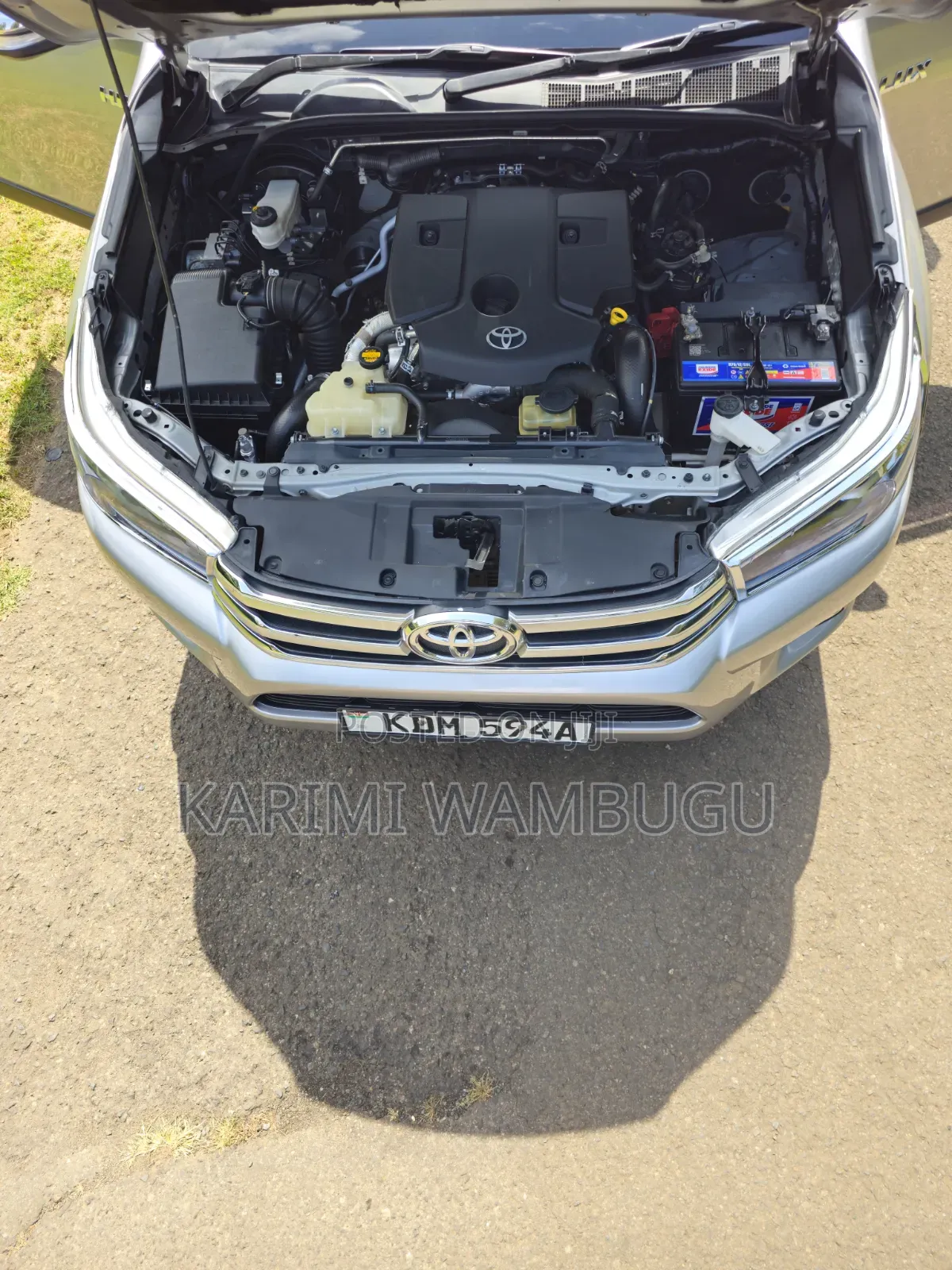 Toyota Hilux Revo Double Cab Deisel 2.8 AWD 2016 Silver