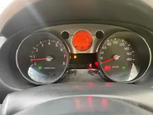 Nissan Dualis 2011 Black
