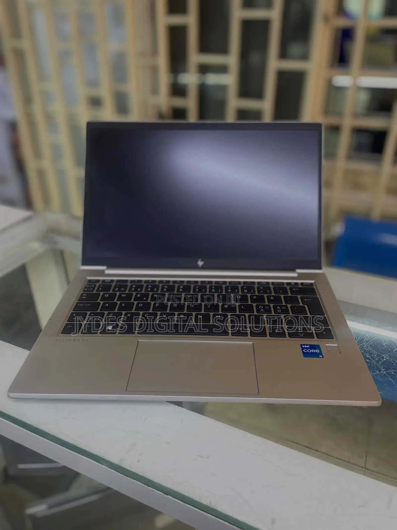 Laptop HP EliteBook 830 G8 8GB Intel Core i5 SSD 256GB