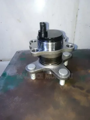Rear Wheel Hub Daihatsu Mira