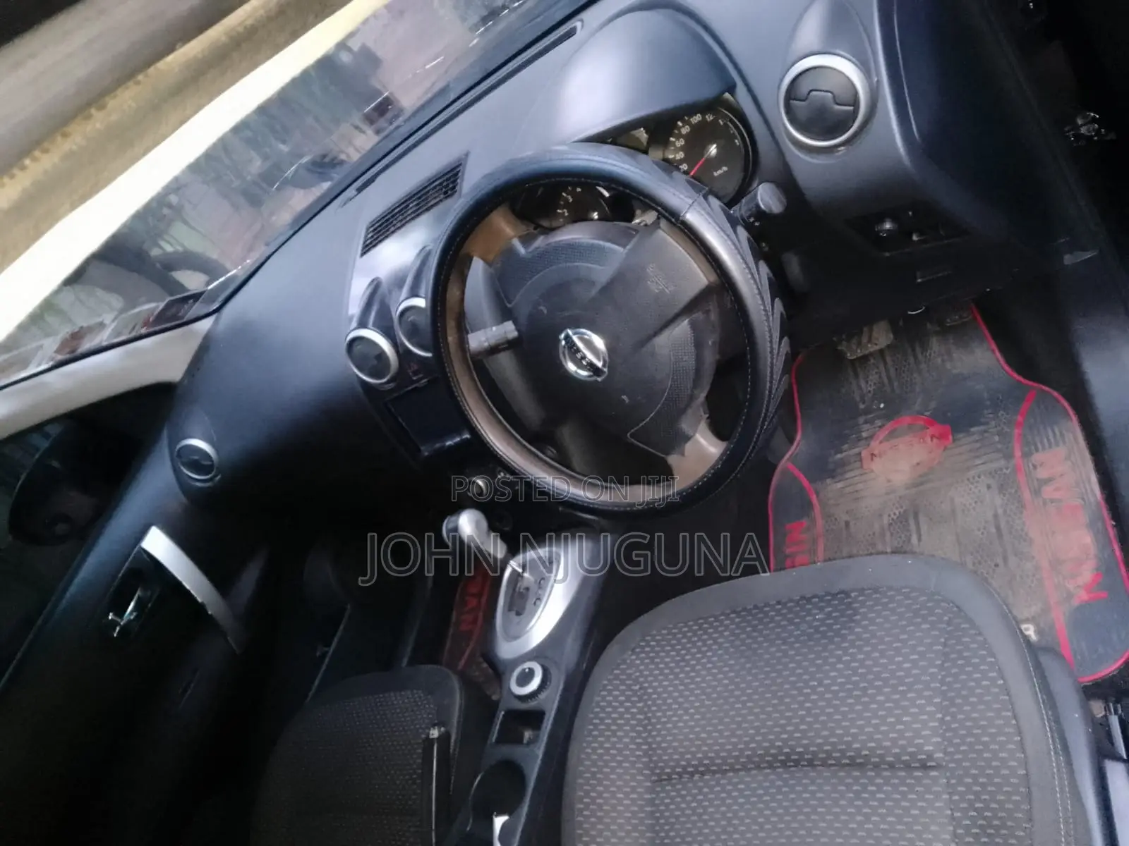 Nissan Dualis 2011 Black