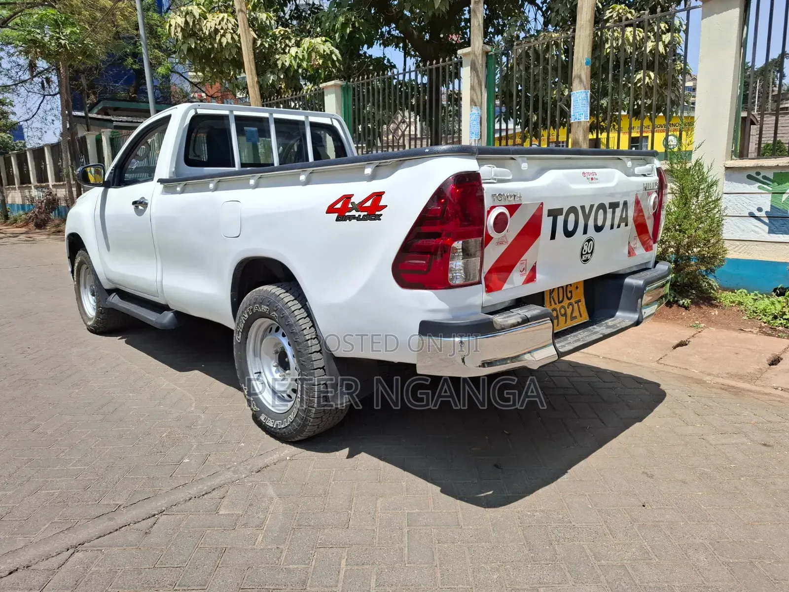 Toyota Hilux 2017 Off white