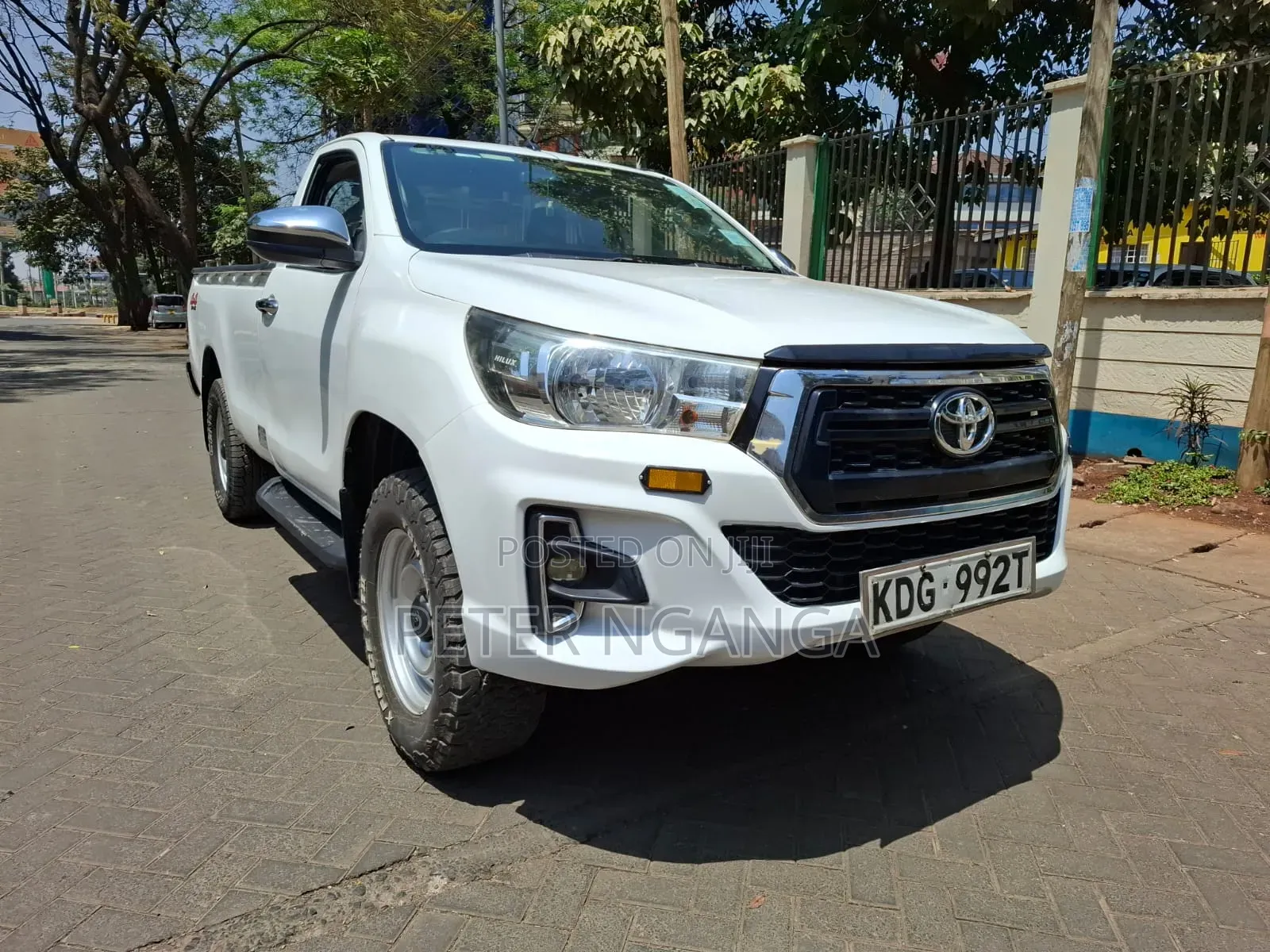 Toyota Hilux 2017 Off white