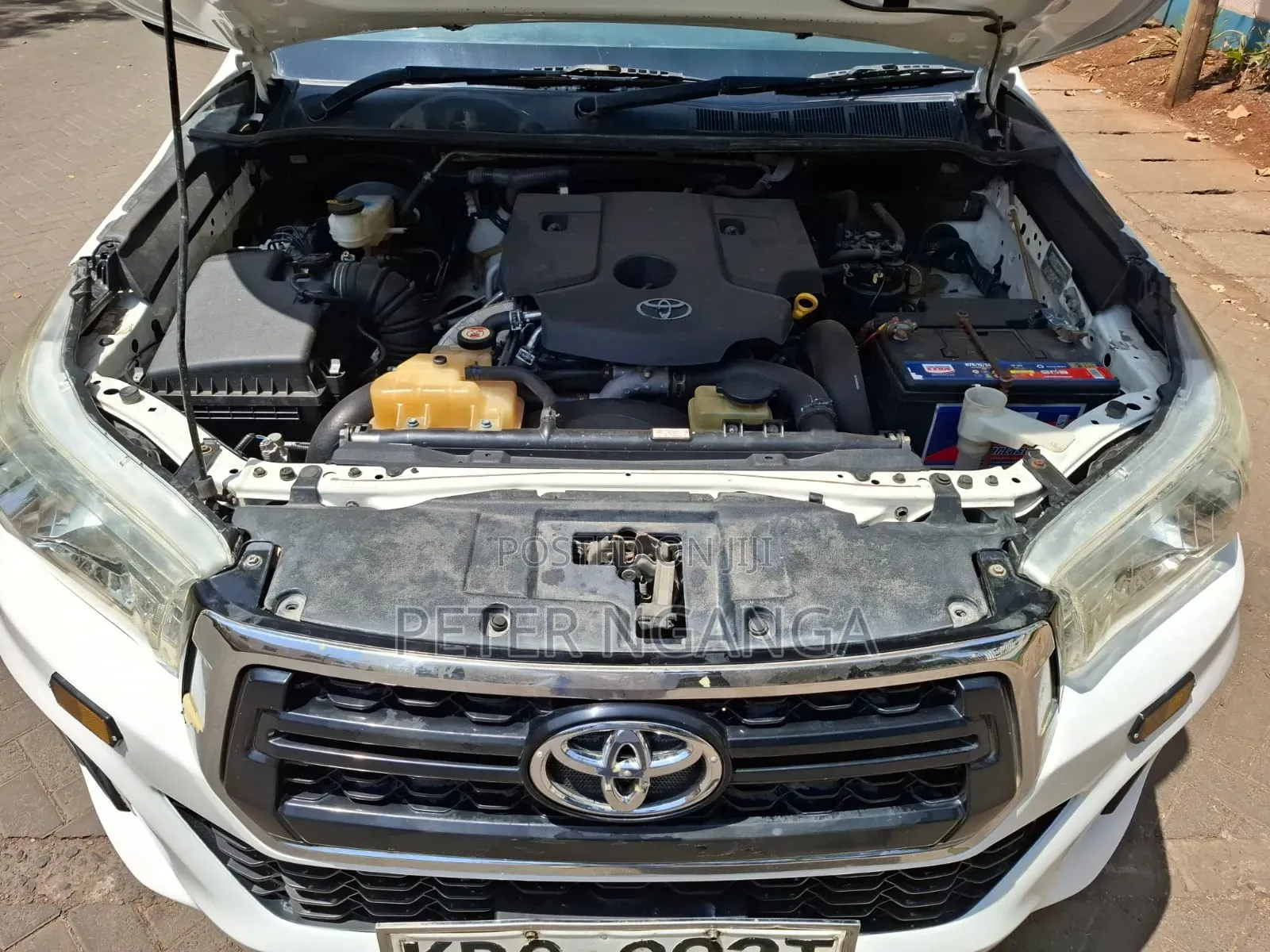 Toyota Hilux 2017 Off white