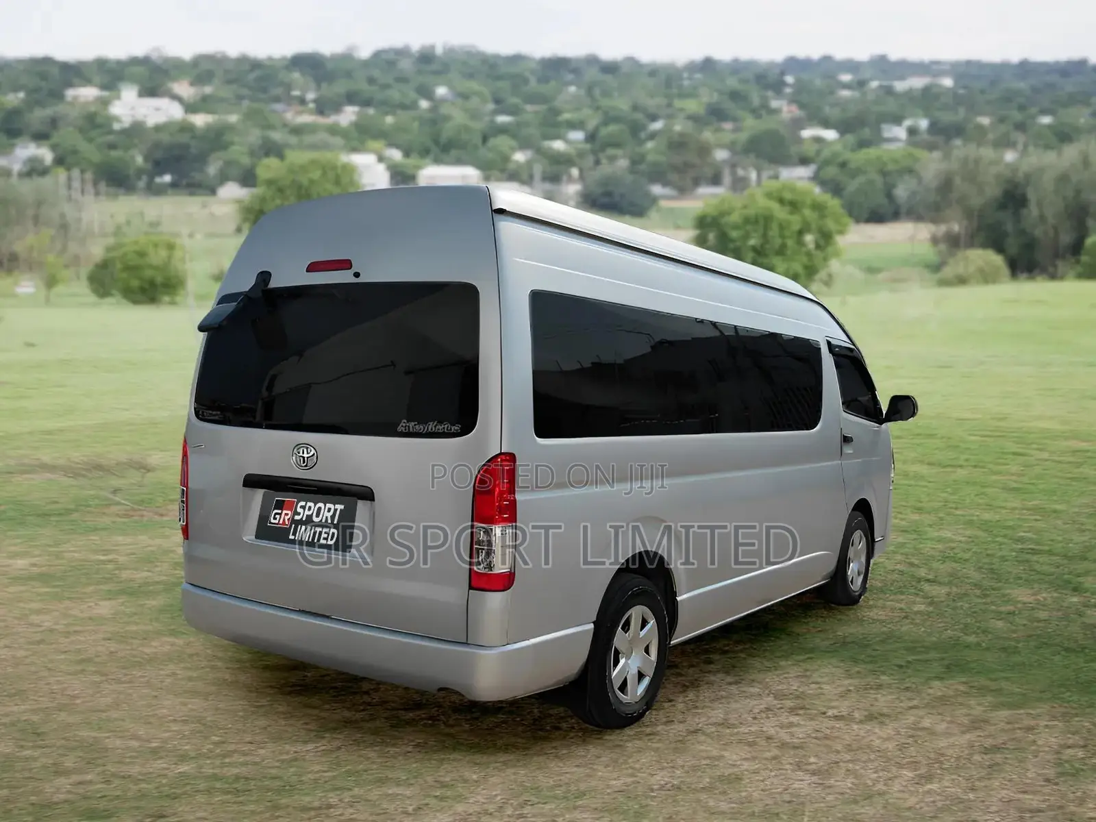 Toyota HiAce 2019 Silver