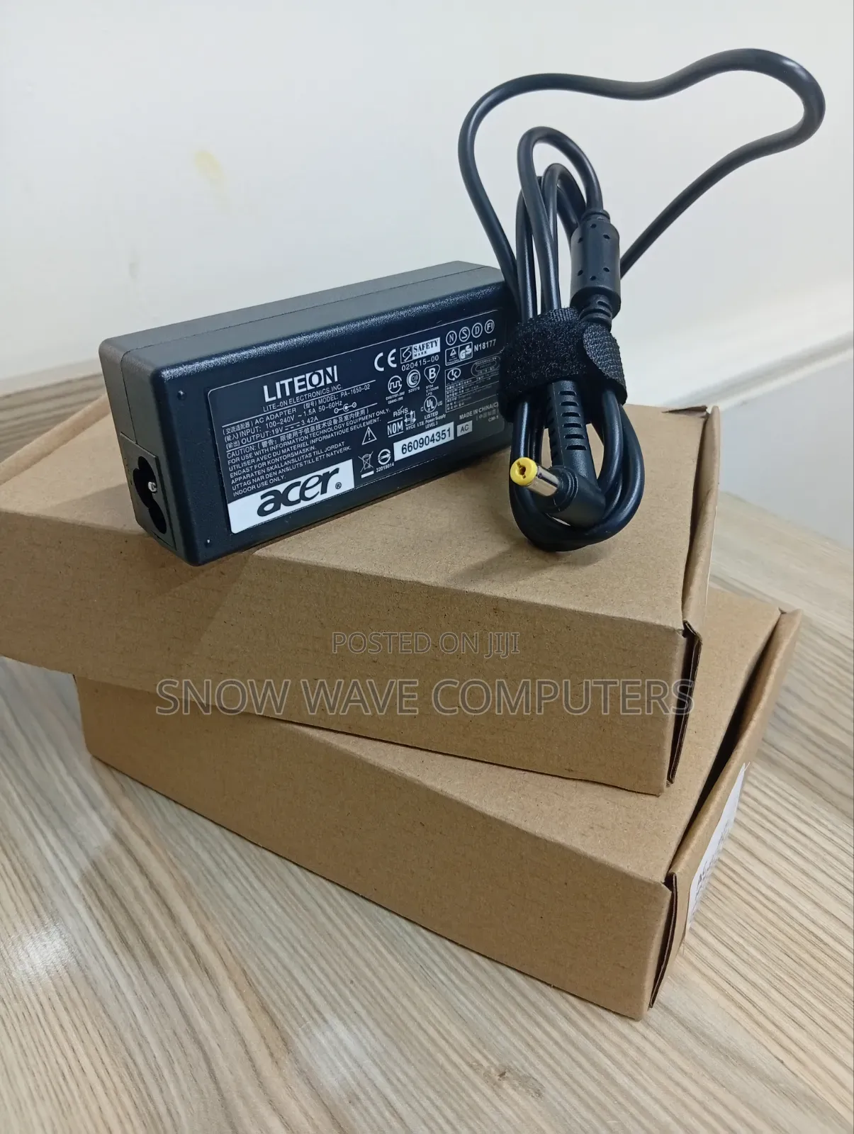 65w, 19v Acer Yellow Pin Adapter