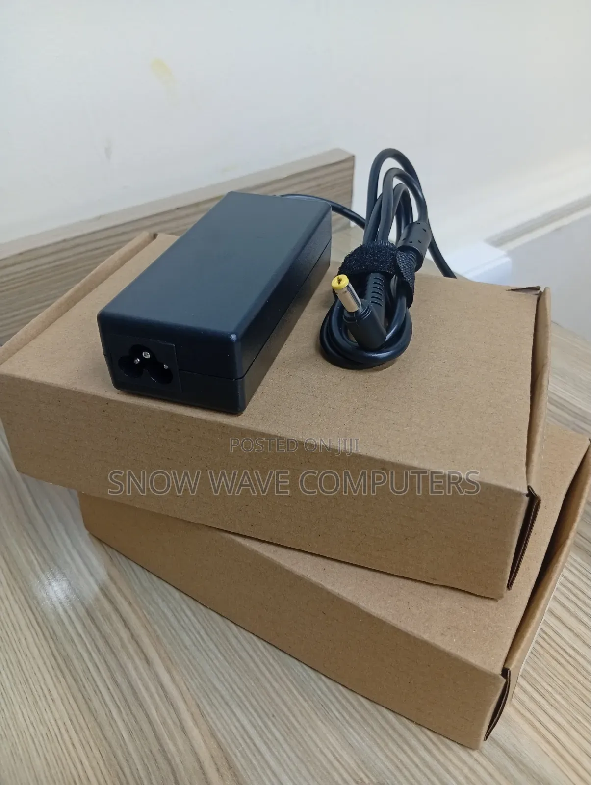65w, 19v Acer Yellow Pin Adapter