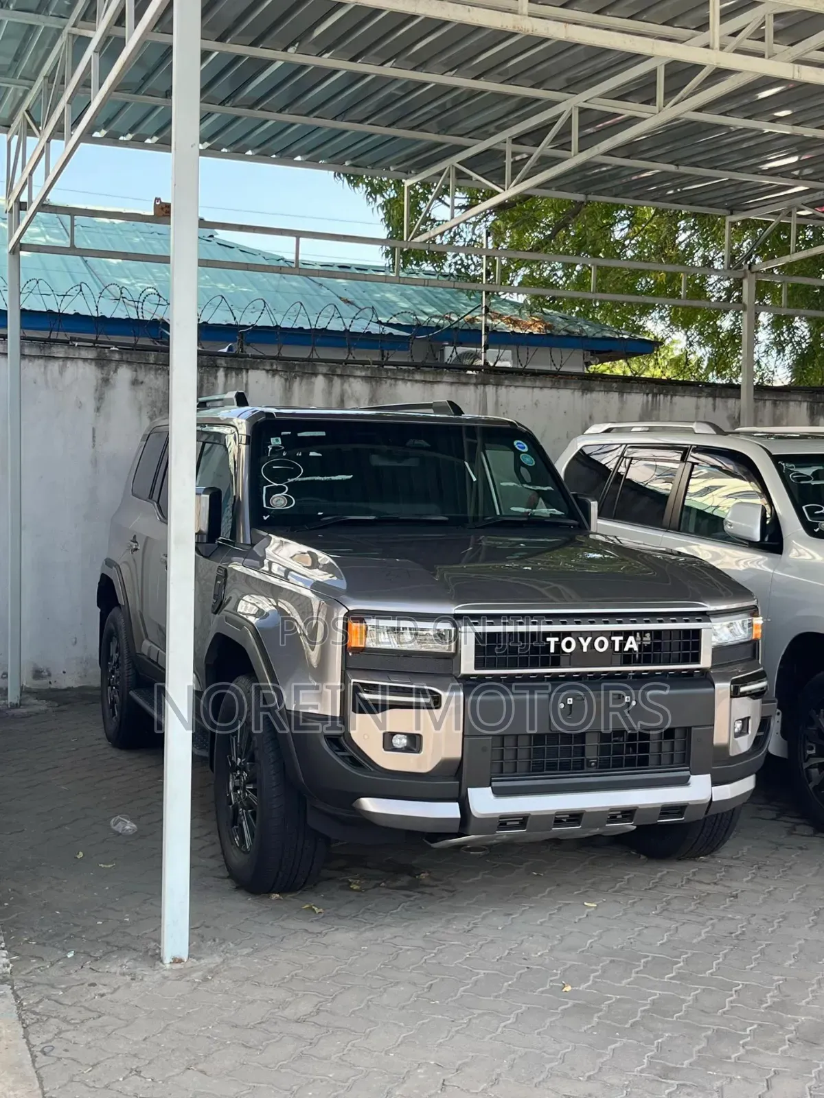 Toyota Land Cruiser Prado 2025 Gray