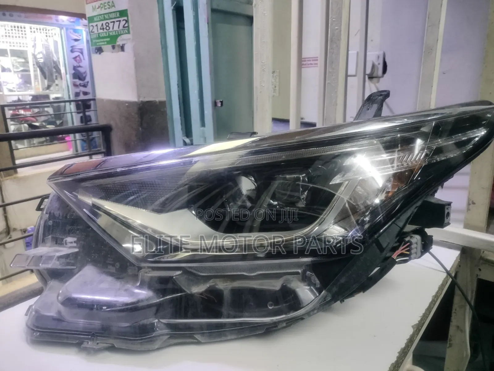 Auris New Model 2018 Zenon Headlight