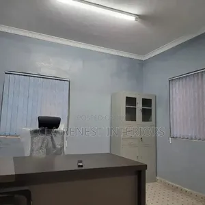 A Clean Finish for Modern Interiors With Vertical Blinds