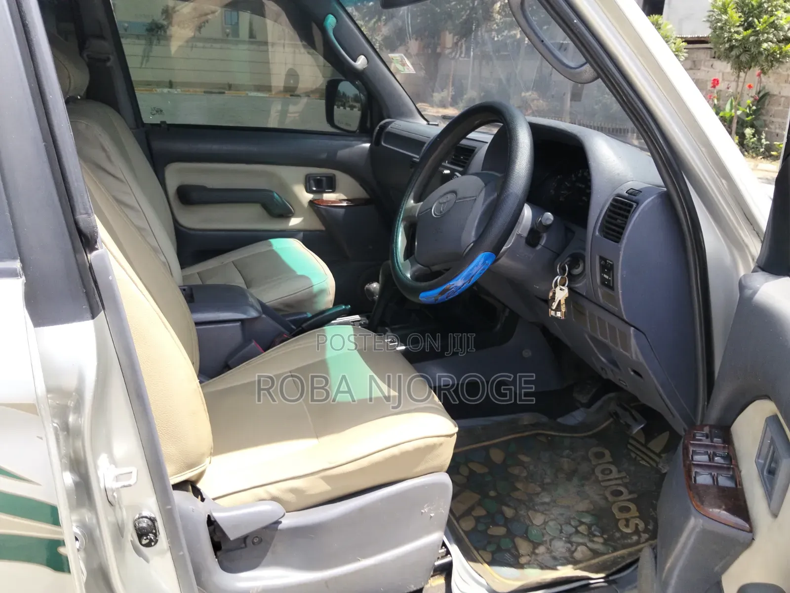 Toyota Land Cruiser Prado 2002 Silver