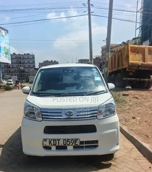 Daihatsu Move 2019 White