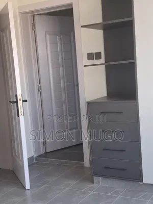 4bdrm Maisonette in Membley Estate for sale