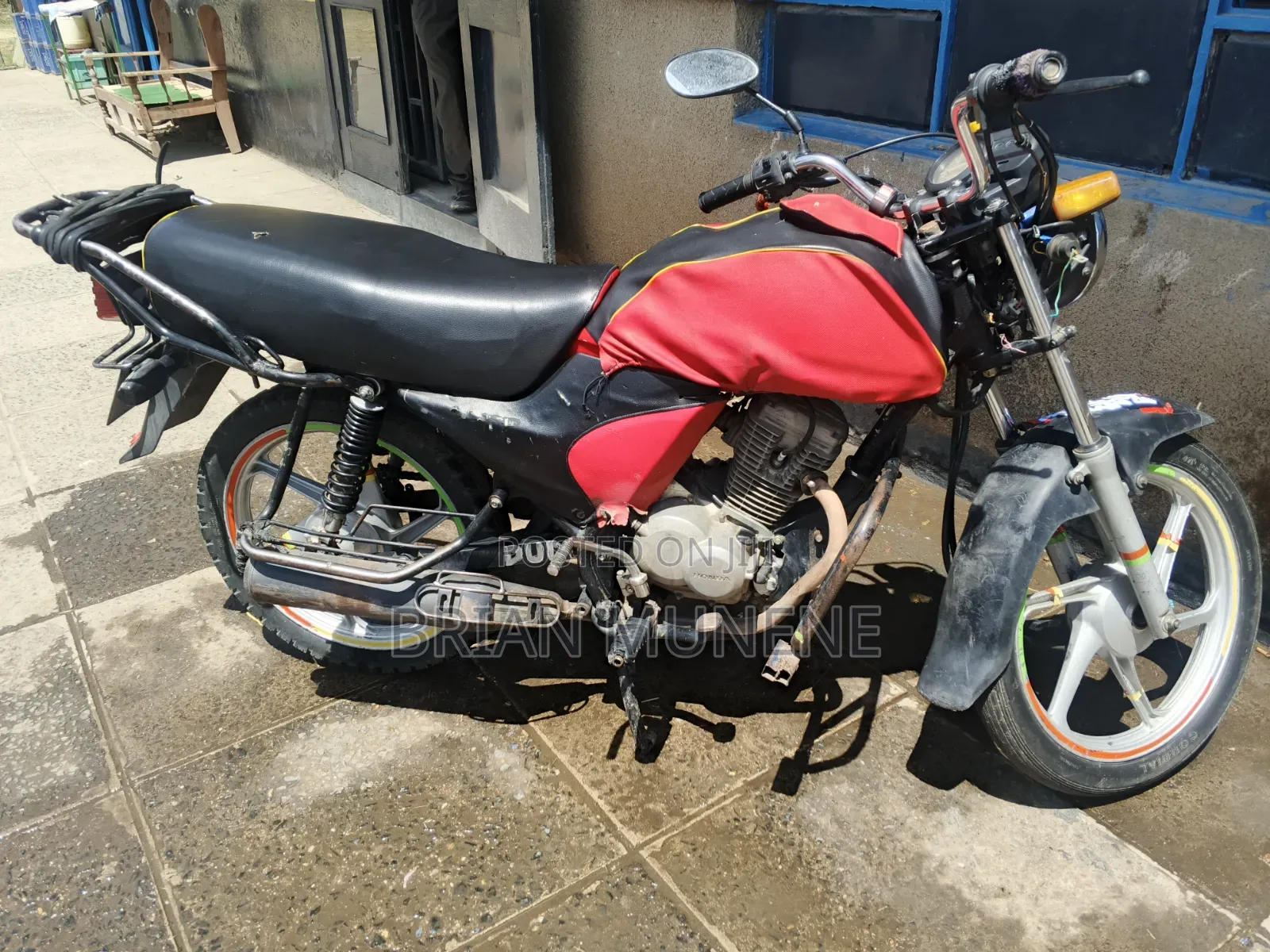 Honda XL 125 2022 Red
