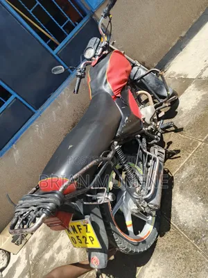 Honda XL 125 2022 Red