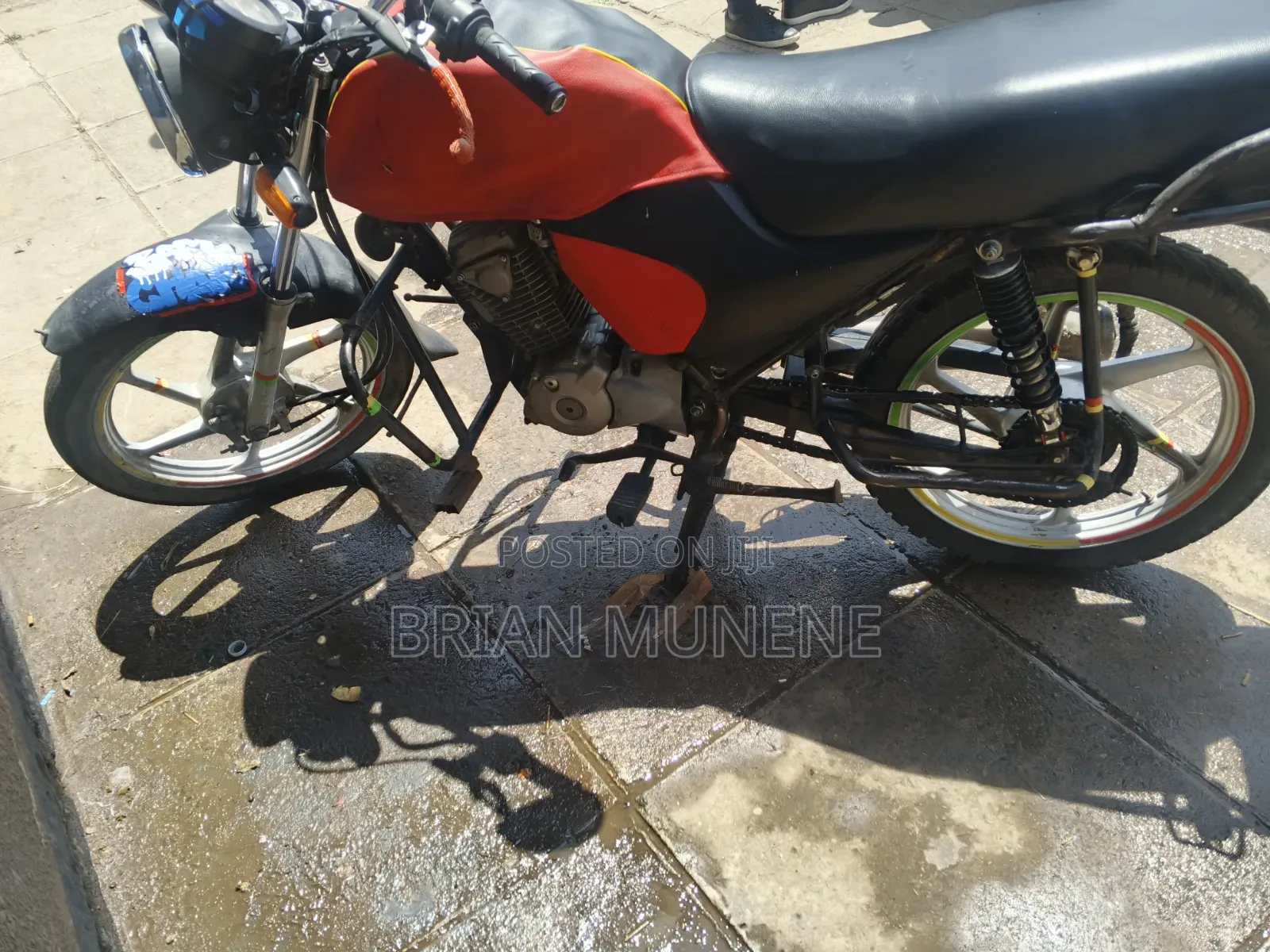 Honda XL 125 2022 Red