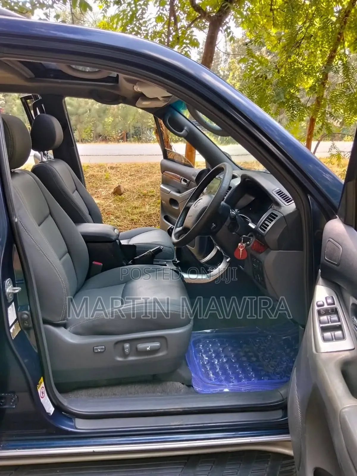 Toyota Land Cruiser Prado 2004 Blue