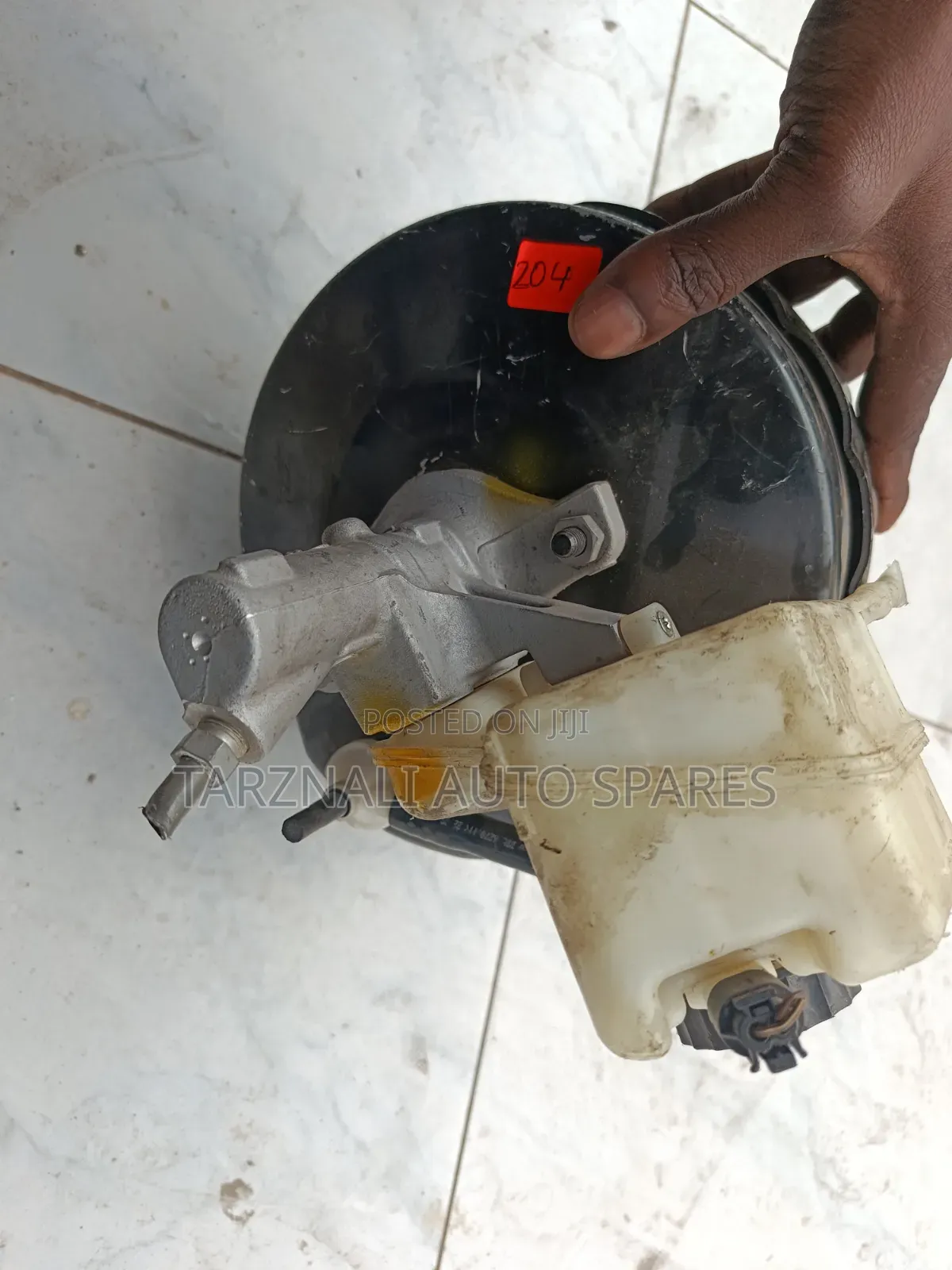 W204 Brake Booster