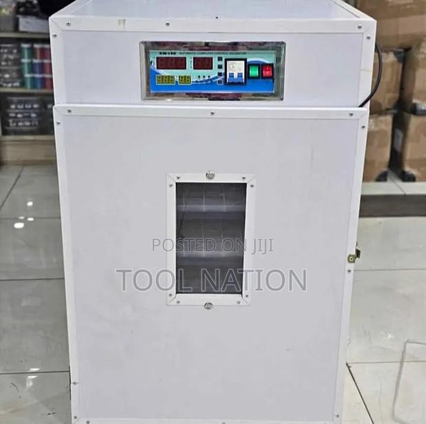 528 Egg Incubator - main view