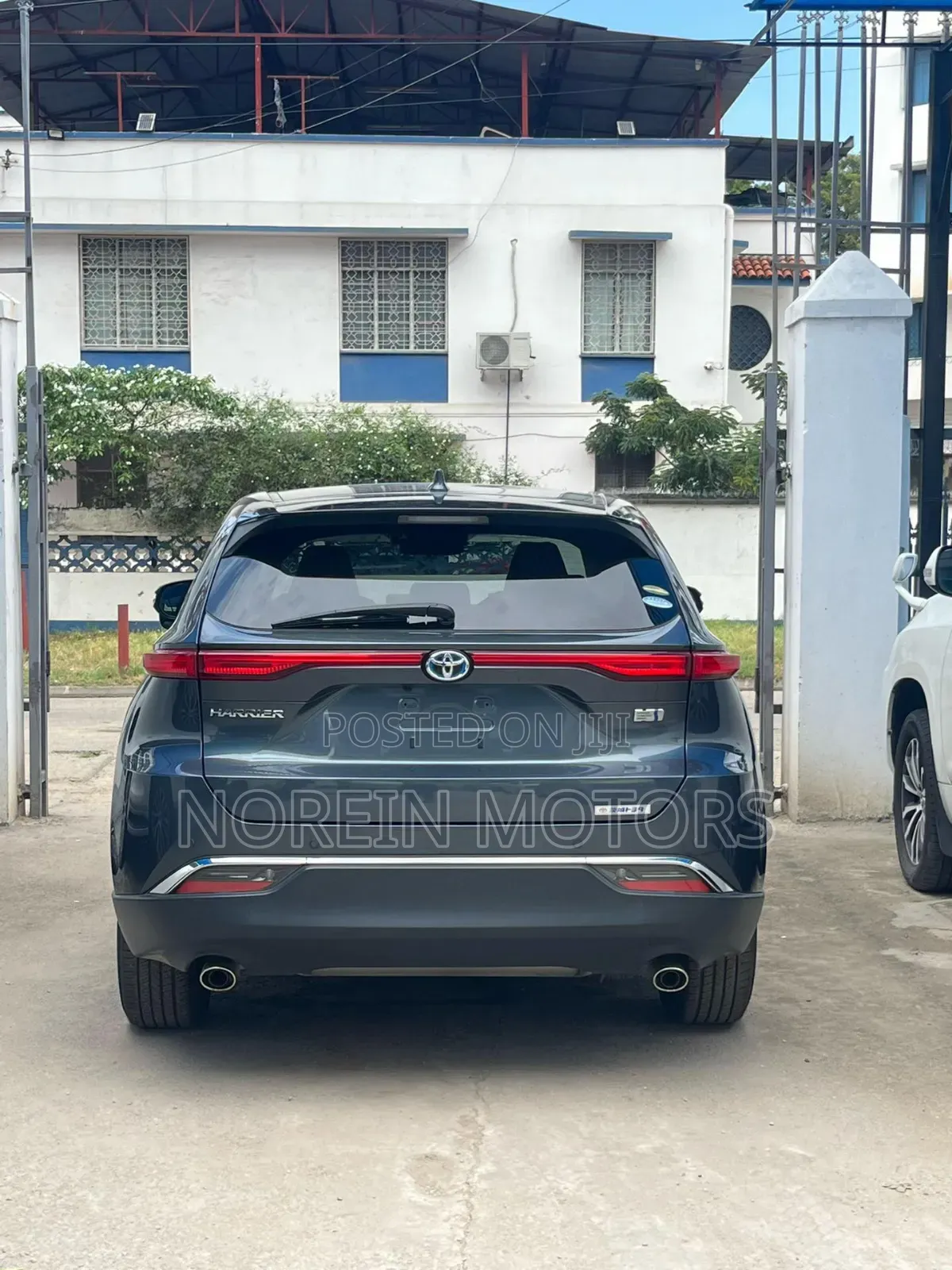 Toyota Harrier 2020 Gray