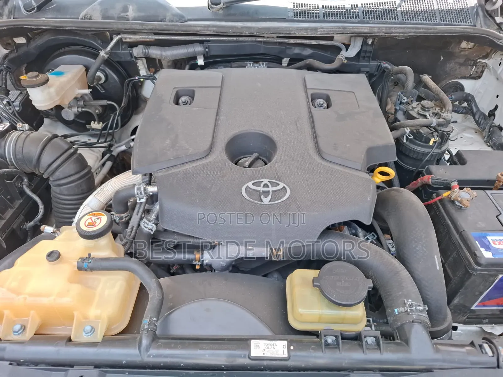 Toyota Hilux Revo Single Cab Deisel 2.8 AWD 2017 White