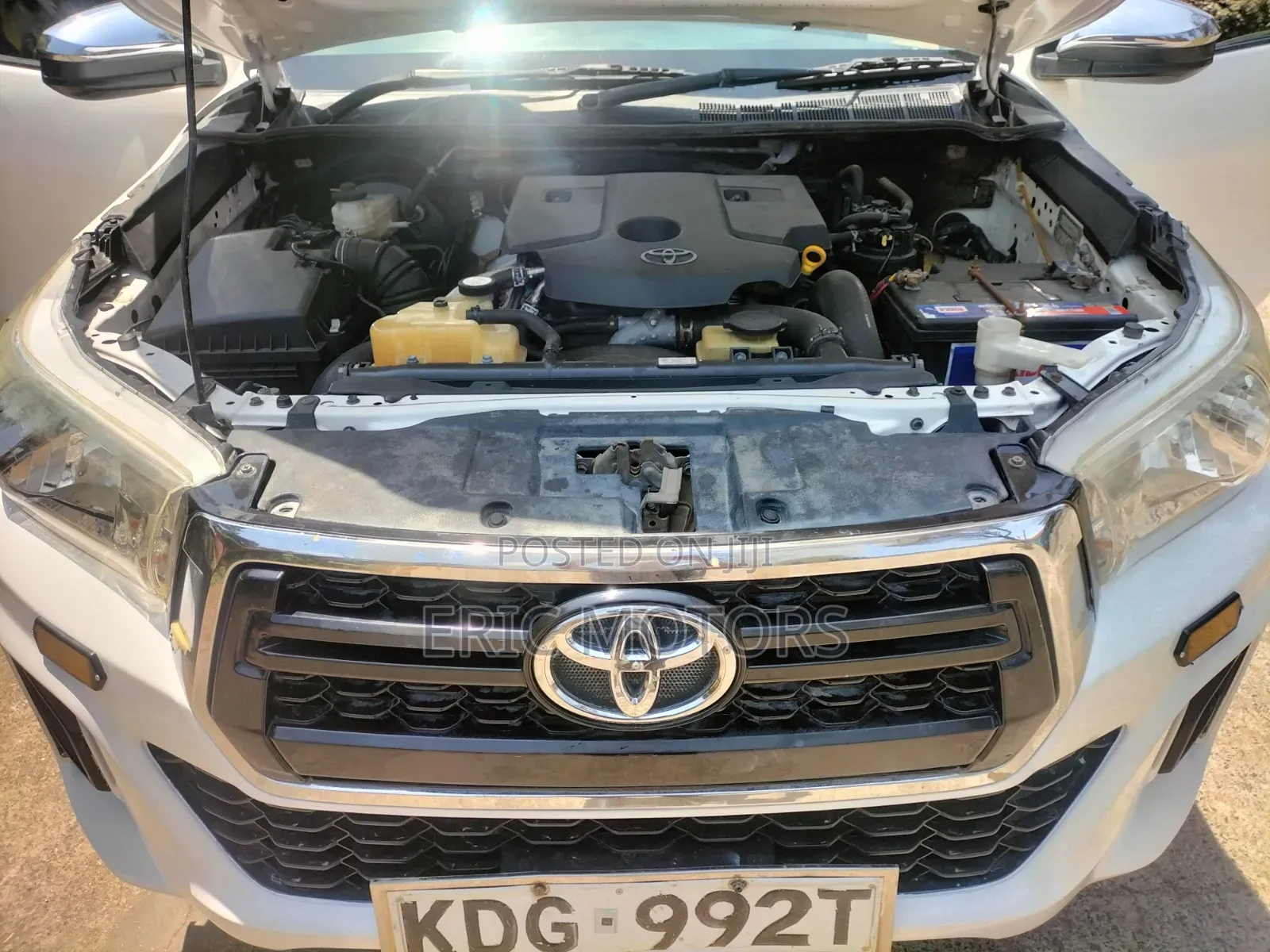 Toyota Hilux 2017 White