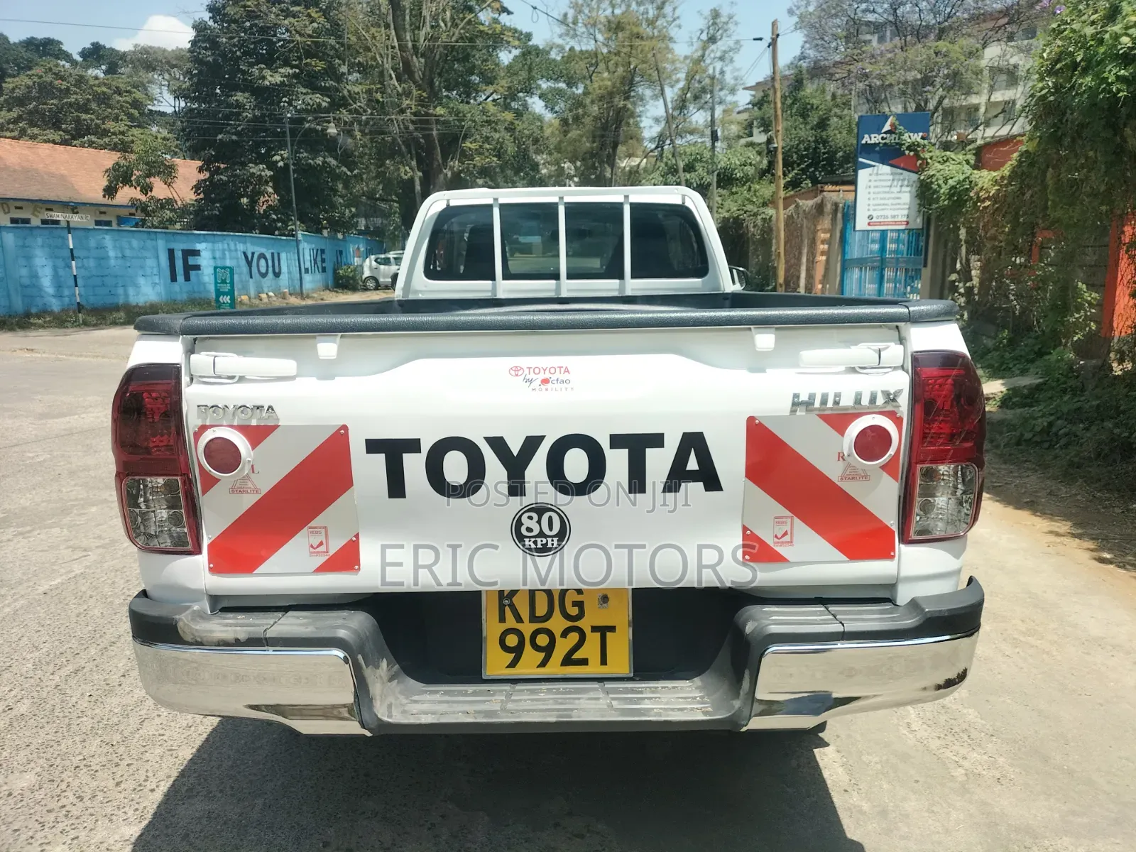 Toyota Hilux 2017 White