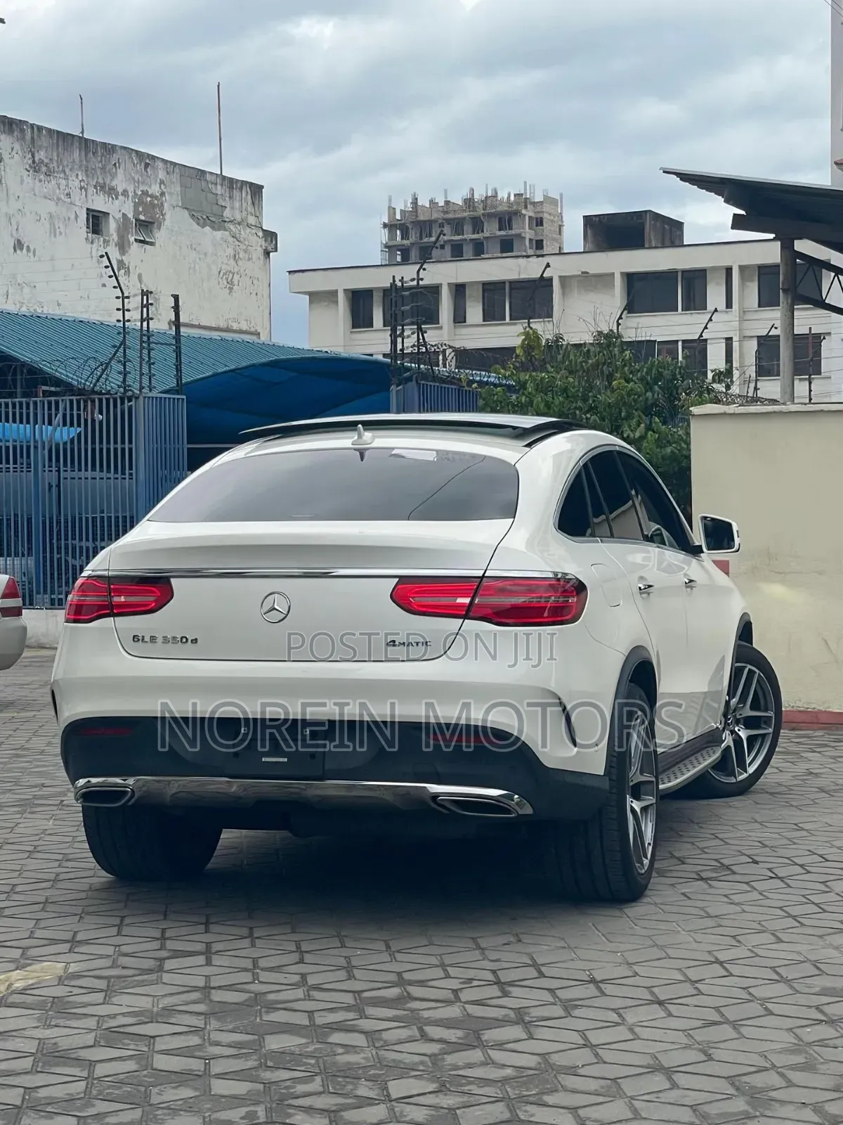 Mercedes-Benz GLE-Class 2019 Teal