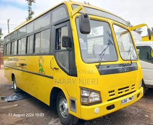 Isuzu NQR 2006 Yellow