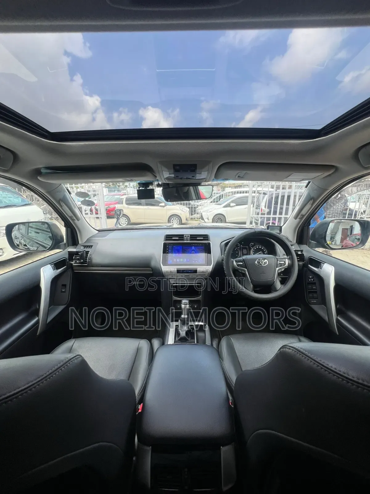 Toyota Land Cruiser Prado 2022 Black