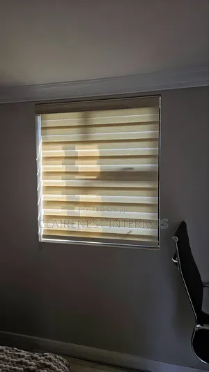 Beige Horizontal Office Window Blinds